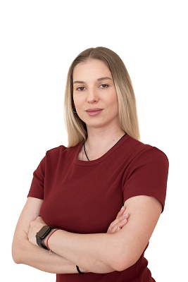 Колесова Елена Игоревна 