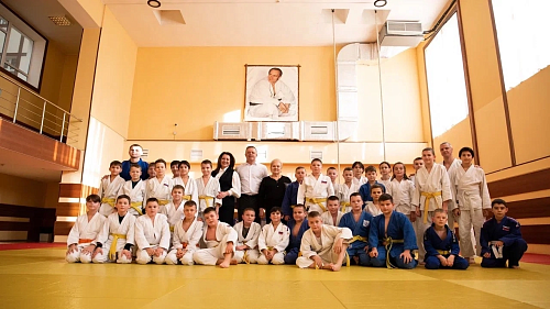 Делегаты из Феодосии посетили спортивную школу «Динамо-Дмитров»